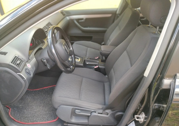 Audi A4 cena 18500 przebieg: 166000, rok produkcji 2007 z Wąbrzeźno małe 232